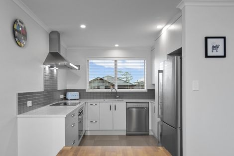 Photo of property in 95 Sentinel Avenue, Omokoroa, 3114