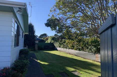 Photo of property in 3 Kaimata Street, Brooklands, New Plymouth, 4310