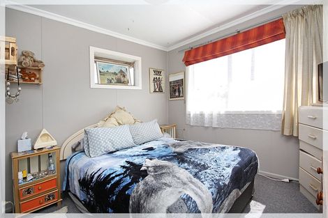 Photo of property in 6 Andrews Street, Foxton Beach, Foxton, 4815