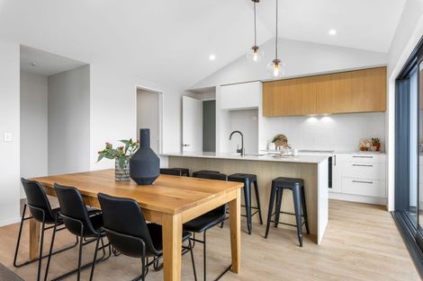 Photo of property in 5 Alex Place, Rolleston, 7614