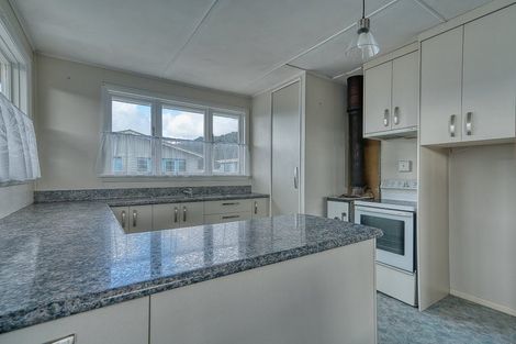 Photo of property in 8 Wanganui Flat Road, Harihari, 7884