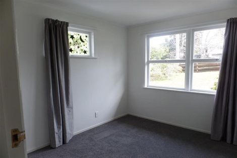 Photo of property in 24 Crystal Avenue, Glendene, Auckland, 0602