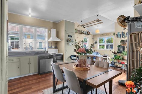 Photo of property in 43 Naylor Street, Hamilton East, Hamilton, 3216