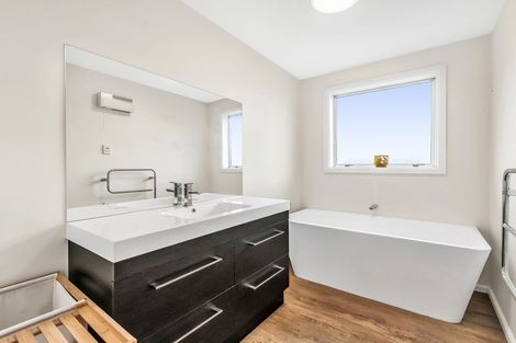 Photo of property in 4 Adelaide Street, Kirwee, Darfield, 7571