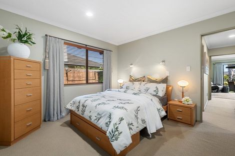 Photo of property in 5 Maldives Way, Papamoa Beach, Papamoa, 3118