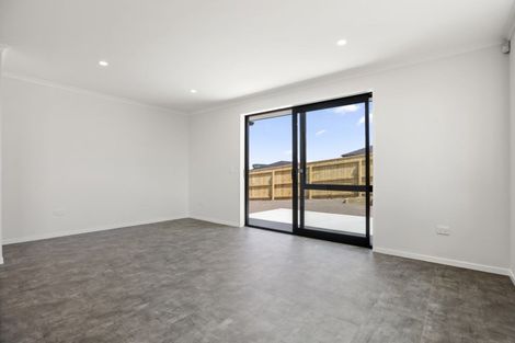 Photo of property in 120 Hitchen Road, Pokeno, 2402