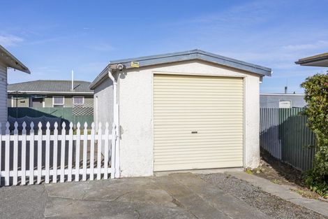 Photo of property in 33 Bowling Road, Greenmeadows, Napier, 4112