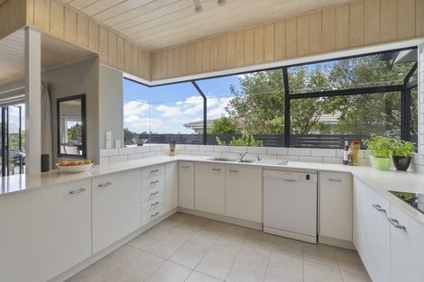 Photo of property in 16 Minchin Crescent, St Andrews, Hamilton, 3200