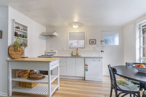 Photo of property in 200 High Street South, Carterton, 5713