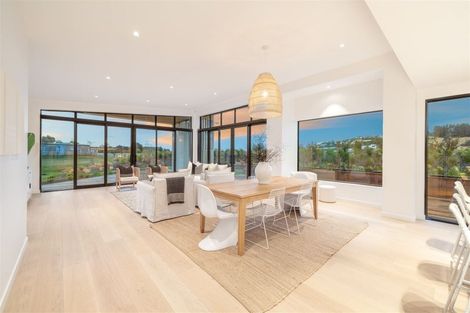 Photo of property in 2 Steve Askin Drive, Cracroft, Christchurch, 8022