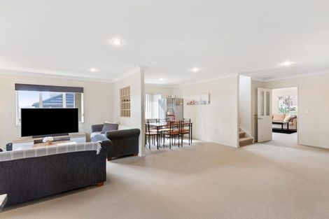 Photo of property in 11 Amaretto Avenue, Flat Bush, Auckland, 2019