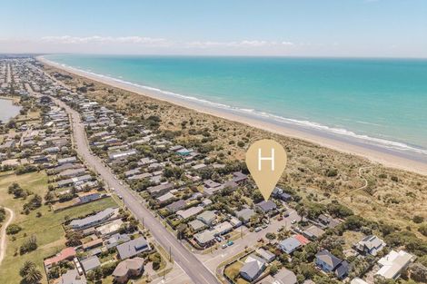 Photo of property in 13 Penguin Street, Southshore, Christchurch, 8062