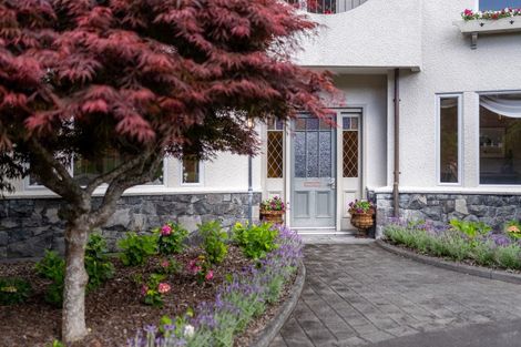 Photo of property in 33 Seymour Road, Mellons Bay, Auckland, 2014