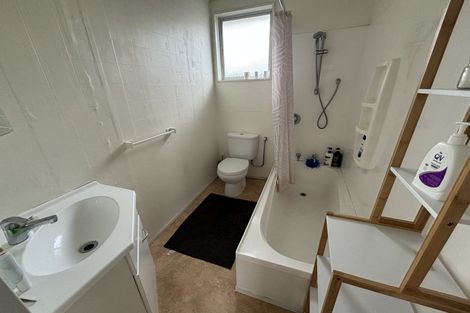 Photo of property in 32 Thomson Street, West End, Palmerston North, 4412