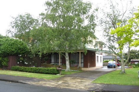 Photo of property in 88 Chichester Drive, Rosehill, Papakura, 2113