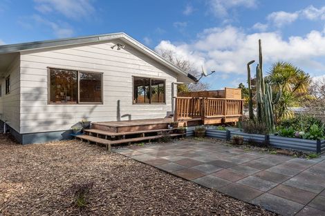 Photo of property in 27 Puriri Road, Waikanae, 5036