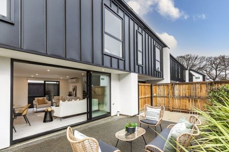 Photo of property in 2/143 Cranford Street, St Albans, Christchurch, 8014