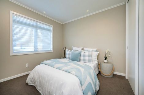 Photo of property in 8 Te Heipora Place, Havelock North, 4130
