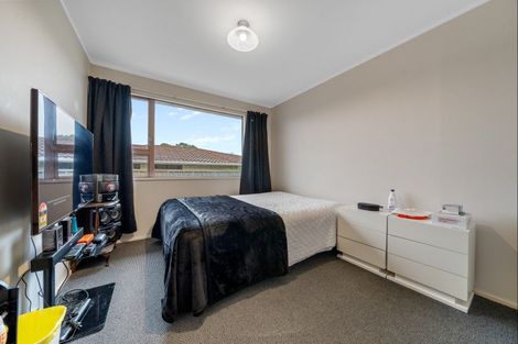 Photo of property in 5 Union Street, Merrilands, New Plymouth, 4312