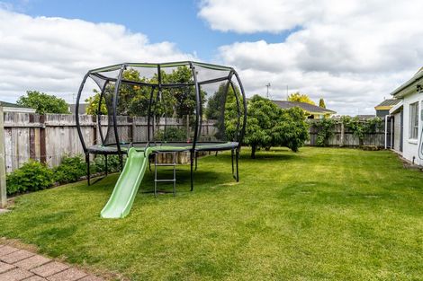 Photo of property in 32 Livingstone Avenue, Nawton, Hamilton, 3200