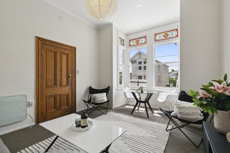 Photo of property in 96 Pirie Street, Mount Victoria, Wellington, 6011