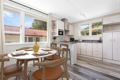 Photo of property in 146 Sievers Grove, Cannons Creek, Porirua, 5024