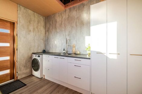 Photo of property in 21 Norton Street, Foxton Beach, Foxton, 4815