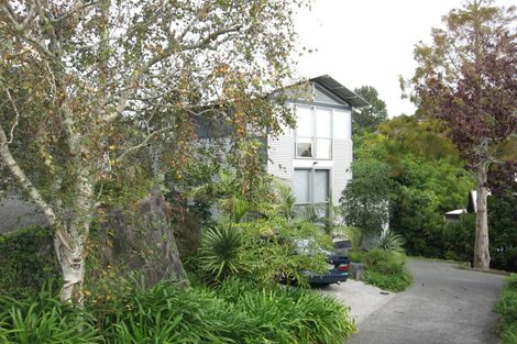 Photo of property in 16 Nickleby Place, Mellons Bay, Auckland, 2014
