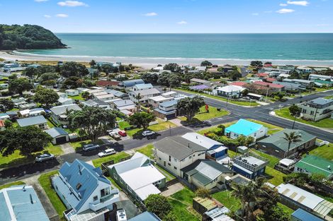 Photo of property in 27 Ocean View Road, Waihi Beach, 3611
