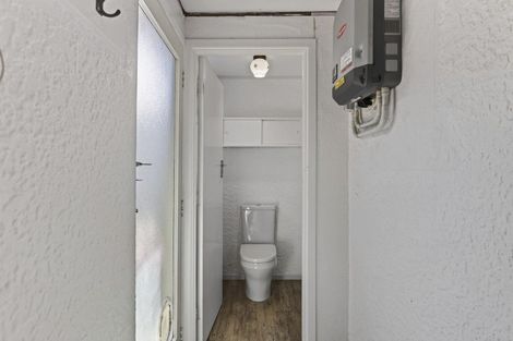 Photo of property in 26 Clawton Street, Westown, New Plymouth, 4310