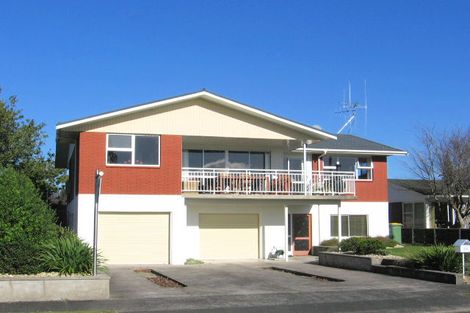 Photo of property in 38 Clements Crescent, Queenwood, Hamilton, 3210