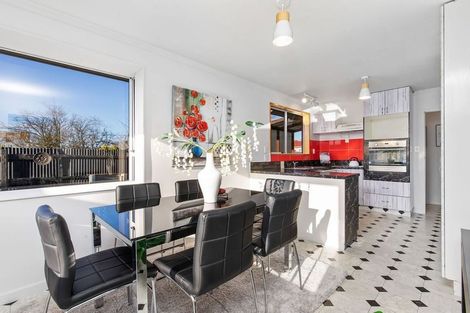 Photo of property in 12 Brixton Street, Islington, Christchurch, 8042