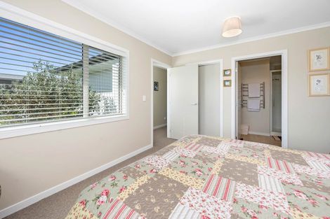 Photo of property in 68 Kenrigg Road, Kinloch, Taupo, 3377