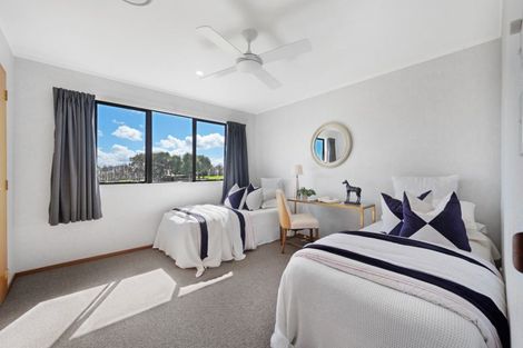 Photo of property in 30 Clifton Road, Whitford, Howick, 2571