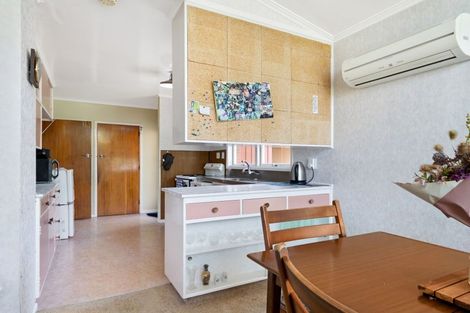 Photo of property in 3 Martin Street, Utuhina, Rotorua, 3015