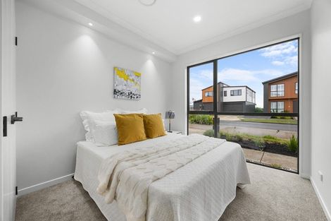 Photo of property in 39 Park Green Avenue, Rosehill, Papakura, 2113