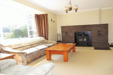 Photo of property in 54 Waihou Road, Levin, 5571