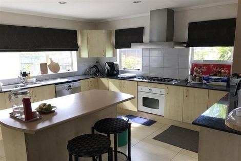 Photo of property in 22 Attymon Lane, East Tamaki, Auckland, 2016