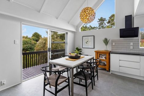 Photo of property in 2/225 Beach Haven Road, Beach Haven, Auckland, 0626