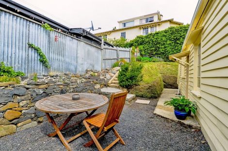 Photo of property in 3 Bishops Road, Dunedin Central, Dunedin, 9016