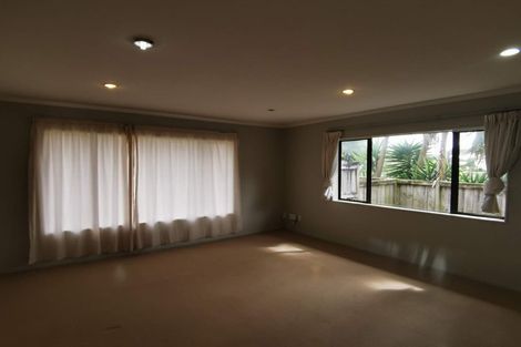 Photo of property in 28 Topland Drive, Flat Bush, Auckland, 2019