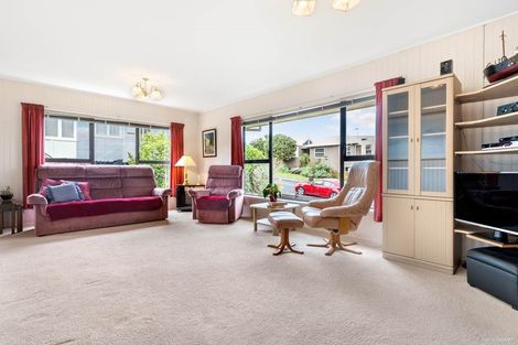 Photo of property in 46 Glenfern Road, Mellons Bay, Auckland, 2014