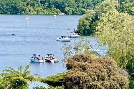 Photo of property in 1/852 Wily Terrace, Acacia Bay, Taupo, 3330