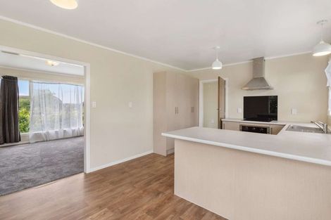 Photo of property in 26 Ray Small Drive, Papakura, 2110