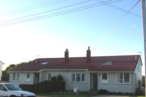 Photo of property in 7a-b Miranda Street, Cannons Creek, Porirua, 5024