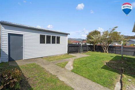 Photo of property in 8 Meremere Street, Wainuiomata, Lower Hutt, 5014