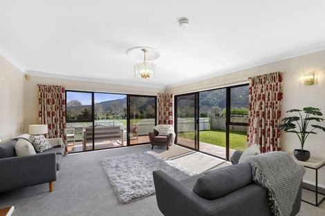 Photo of property in 3 Clearwater Terrace, Brown Owl, Upper Hutt, 5018
