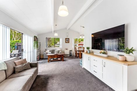 Photo of property in 141 California Drive, Totara Park, Upper Hutt, 5018