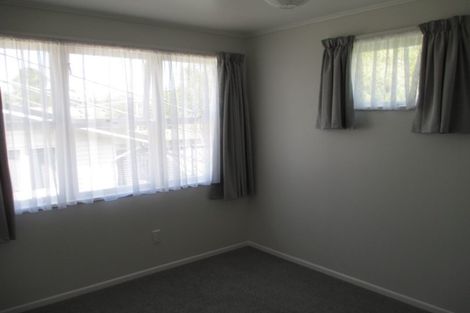 Photo of property in 36 Maui Pomare Street, Blockhouse Bay, Auckland, 0600