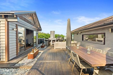 Photo of property in 20 Maddies Road, Kaukapakapa, 0873